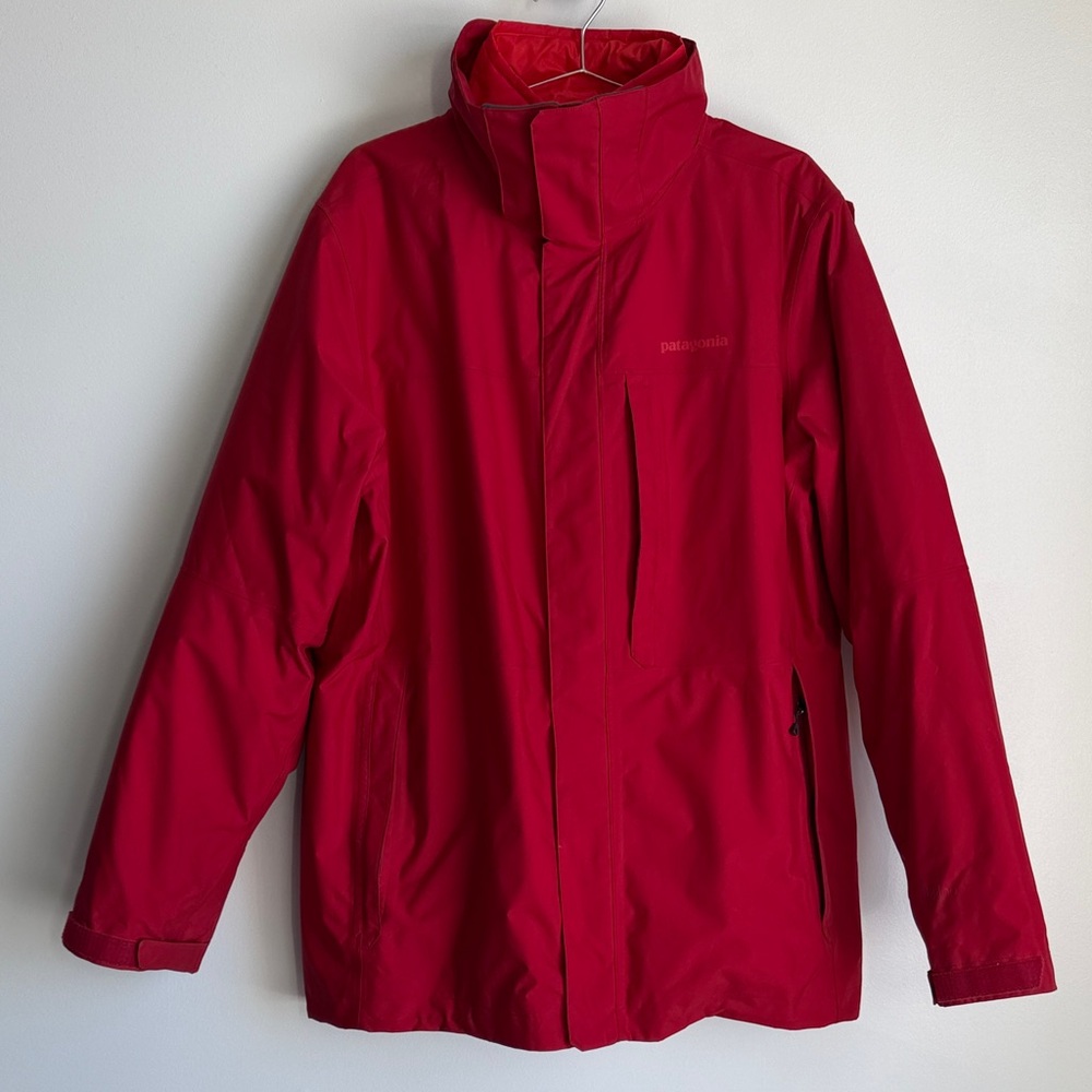 Patagonia Red Men's Tri climate Ski/Snowboard Jacket